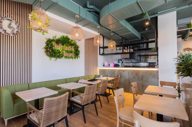 modern-cafe-design-funchal-madeira